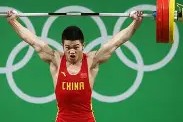 爱游戏娱乐 - 举重夜战：天山飞鹰队强势横扫河套犀牛队，速度优势明显防线高度稳定