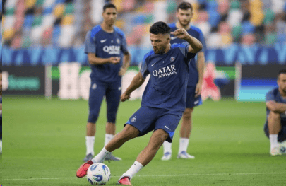 包含欧超杯倒计时，意大利国家队关键战临场应变，细节引发关注，悬念犹存，纪律约束更严格的词条