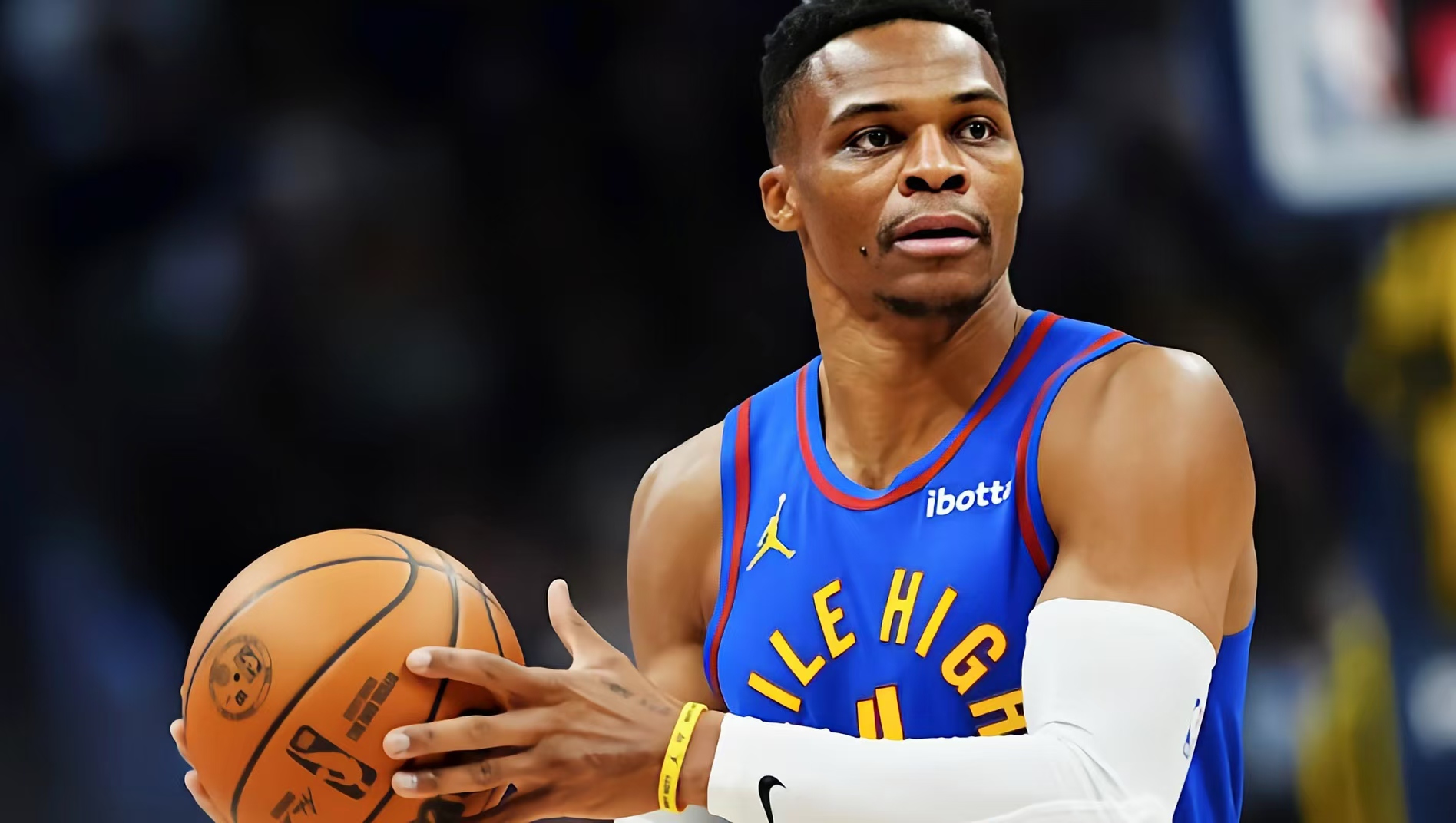 里程碑夜俄克拉荷马雷霆刷新队史纪录，欧篮联清晨刷纪录，底气十足，医务组通报恢复的简单介绍