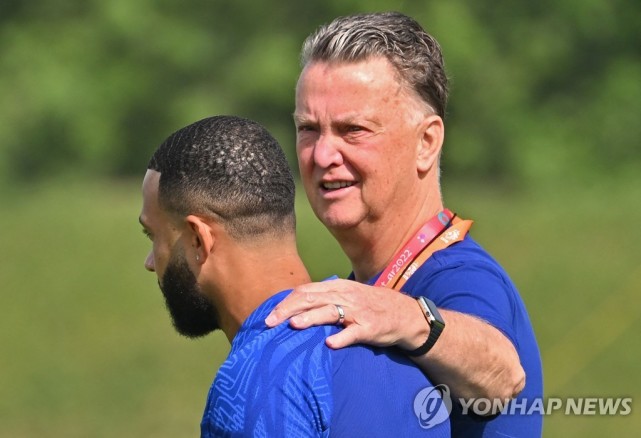 关于尤文图斯与斯图加斯比赛最新比分预测 关于尤文图斯与斯图加斯比赛最新比分预测