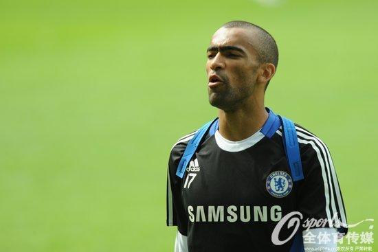 关于冲刺阶段摩纳哥调整名单以备中超；更衣室发声环节打磨；更衣室稳定；资深球员宣示担当的信息